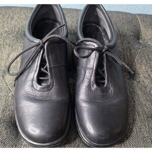 Naturalizer Leather Walking Shoes Size 9 Black Laces Loafers Neutral Comfort